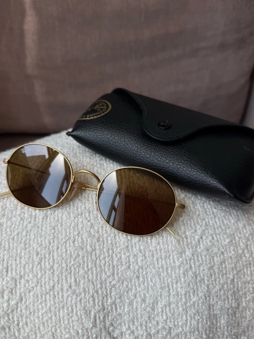 Ray-Ban Oval Sunglasses Brown Gold Frame Classic Chic - Picture 7 of 7